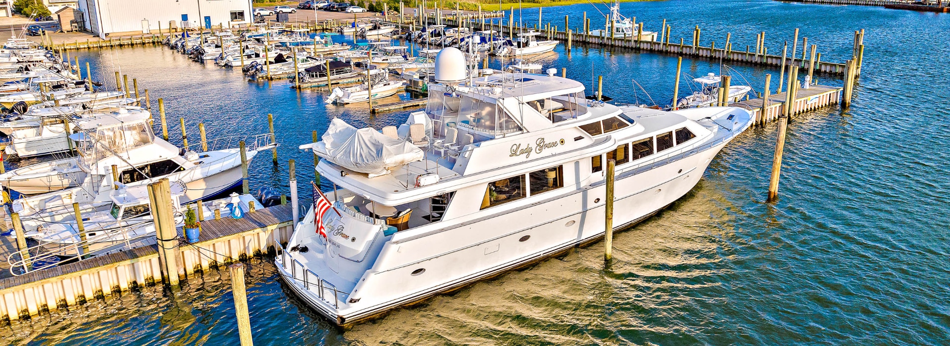 Private Custom Yacht Rental Charters for Your Luxury Vacation in Florida